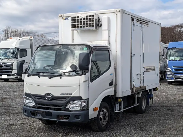 日野 デュトロ TKG-XZC605M(2WD)の写真1