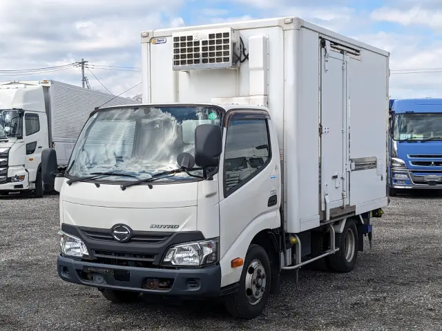 日野 デュトロ TKG-XZC605M(2WD)の写真1