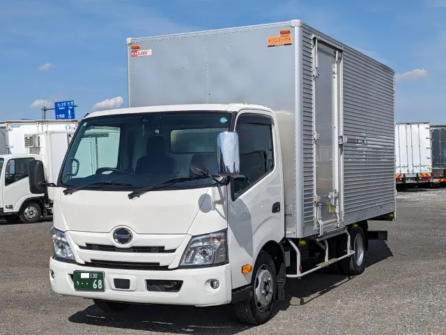 日野 デュトロ 2RG-XZU710M(2WD)の写真1