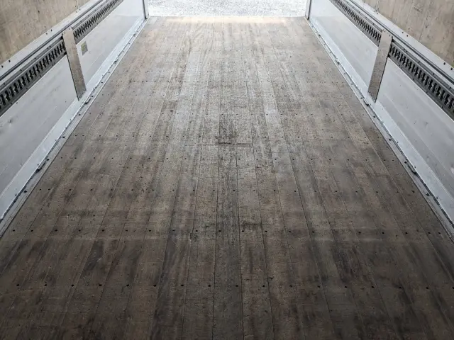 日野 レンジャー LKG-FJ7JKAG(2WD)の写真14