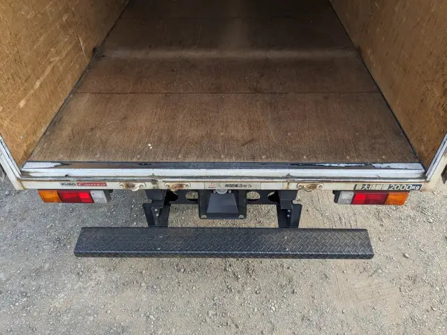 三菱 キャンター TPG-FBA20(2WD)の写真10