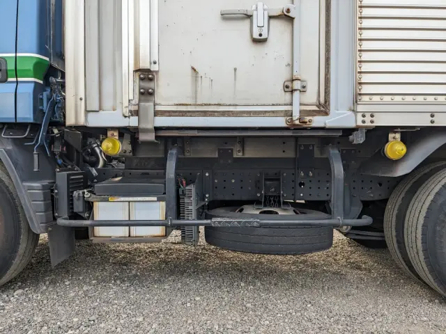 三菱 キャンター TPG-FBA20(2WD)の写真24
