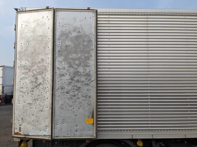 三菱 キャンター TPG-FBA20(2WD)の写真26