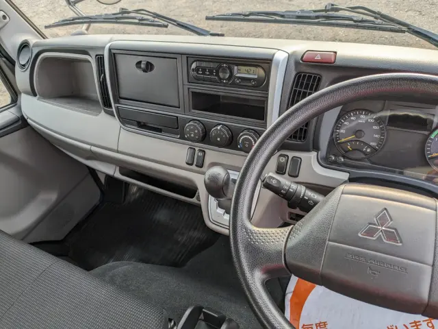 三菱 キャンター TPG-FBA20(2WD)の写真36
