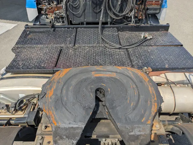 三菱 スーパーグレート LKG-FP54VDR(2WD)の写真18