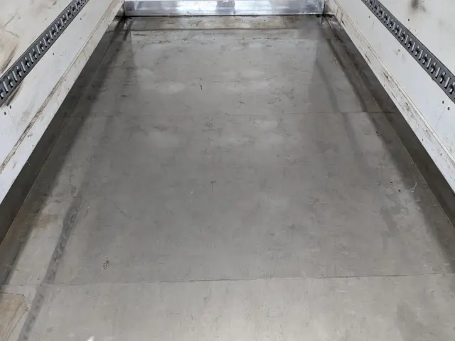 三菱 キャンター TKG-FEB50(2WD)の写真20