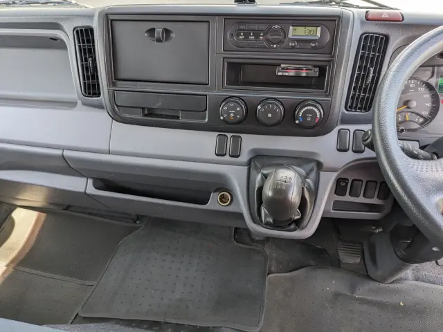 三菱 キャンター TKG-FEB50(2WD)の写真33