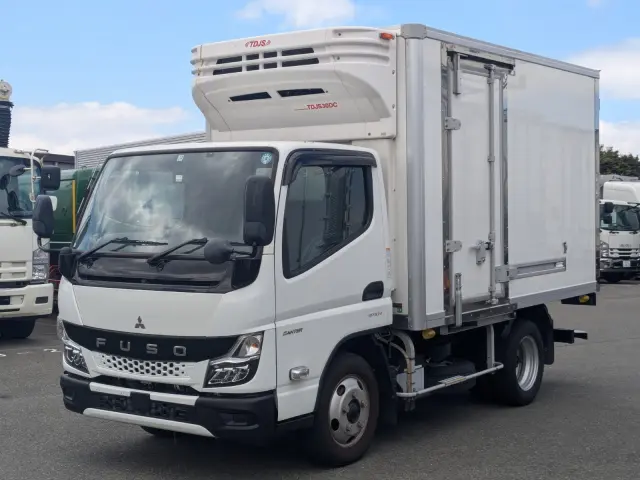 三菱 キャンター 2RG-FBAV0(2WD)の写真1