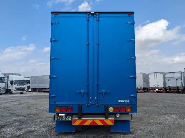 日野 プロフィア QPG-FW1AXEG(8x4)の写真6