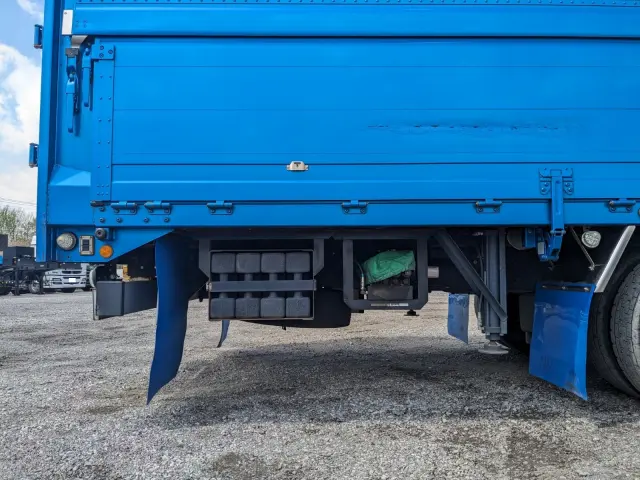 日野 プロフィア QPG-FW1AXEG(8x4)の写真30