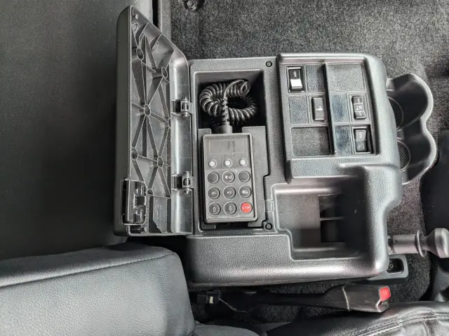 日野 プロフィア QPG-FW1AXEG(8x4)の写真42