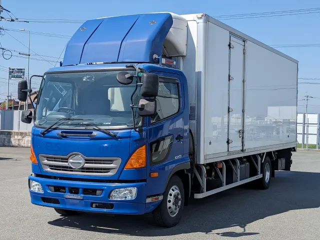 日野 レンジャー TKG-FC7JLAG(2WD)の写真1