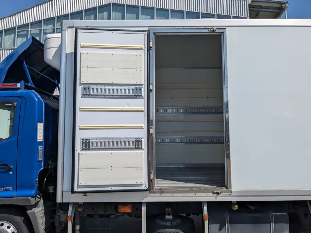 日野 レンジャー TKG-FC7JLAG(2WD)の写真15