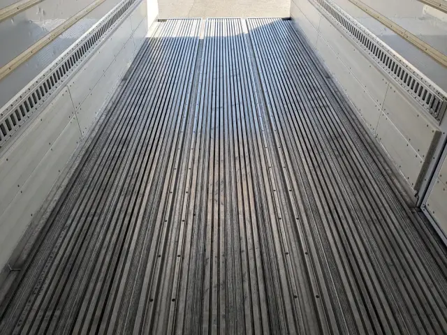 日野 レンジャー TKG-FC7JLAG(2WD)の写真24