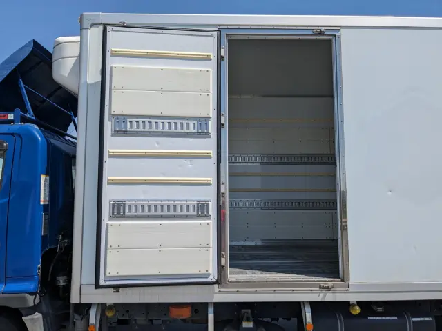 日野 レンジャー TKG-FC7JLAG(2WD)の写真15