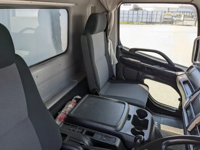 日野 レンジャー TKG-FC7JLAG(2WD)の写真27