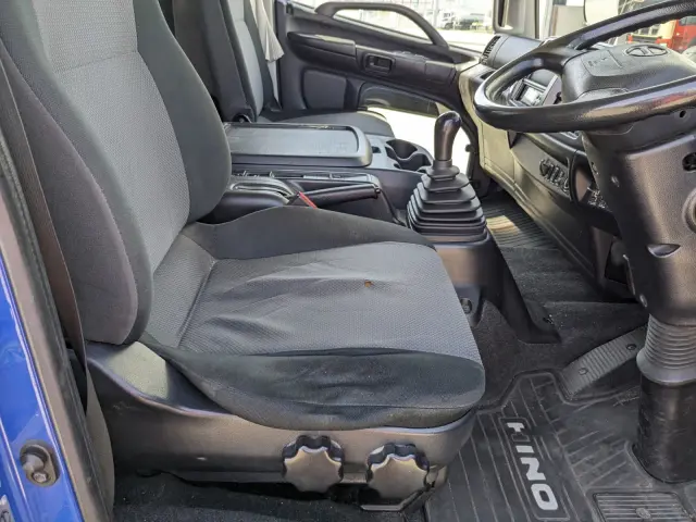 日野 レンジャー TKG-FC7JLAG(2WD)の写真30