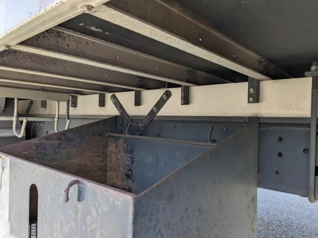 日野 レンジャー TKG-FC7JLAG(2WD)の写真11