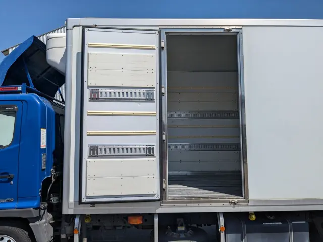 日野 レンジャー TKG-FC7JLAG(2WD)の写真15