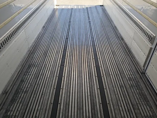 日野 レンジャー TKG-FC7JLAG(2WD)の写真24