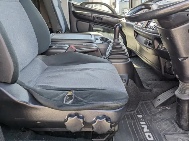 日野 レンジャー TKG-FC7JLAG(2WD)の写真30