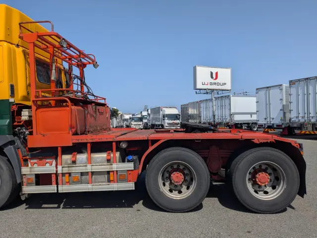 日野 プロフィア QDG-SS1EKAA(6x4)の写真20