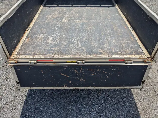 三菱 キャンター TPG-FBA00(2WD)の写真10