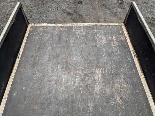 三菱 キャンター TPG-FBA00(2WD)の写真14