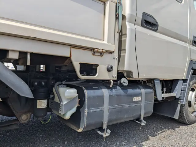 三菱 キャンター TPG-FBA00(2WD)の写真25