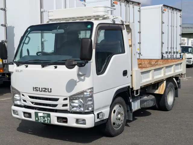 いすゞ エルフ TPG-NJR85AD(2WD)の写真1