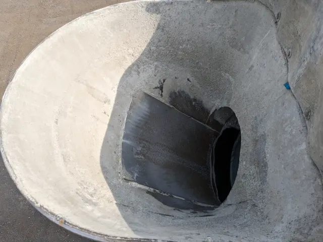 日野 プロフィア QKG-FS1AKAA(6x4)の写真13