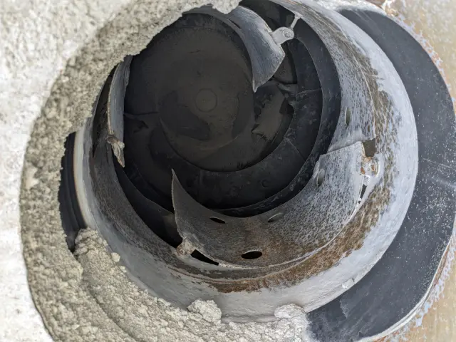 日野 プロフィア QKG-FS1AKAA(6x4)の写真14