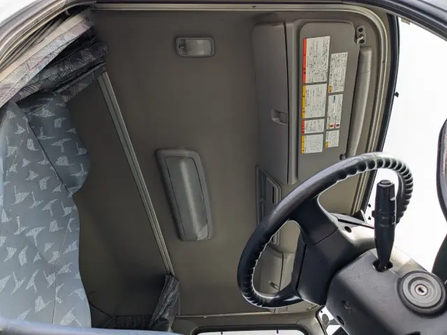 日野 プロフィア QKG-FS1AKAA(6x4)の写真34