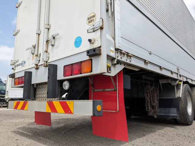 日野 プロフィア QKG-FR1EXBG(6x2)の写真7