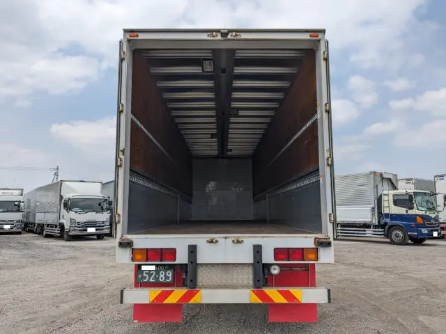 日野 プロフィア QKG-FR1EXBG(6x2)の写真9