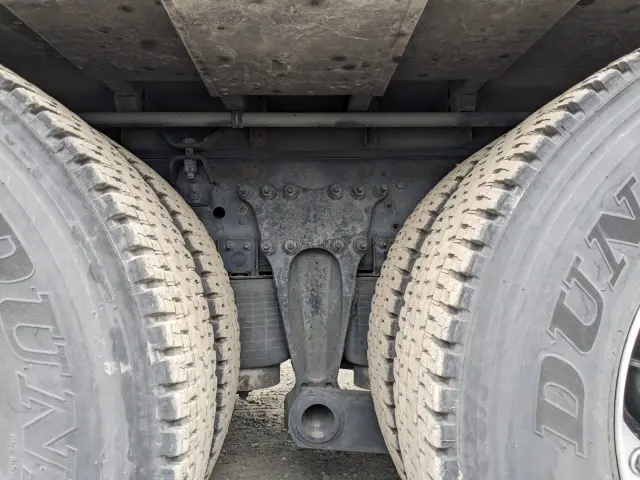 日野 プロフィア QKG-FR1EXBG(6x2)の写真23