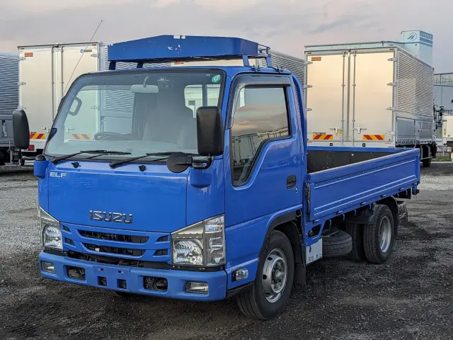 いすゞ エルフ TRG-NJR85A(2WD)の写真1