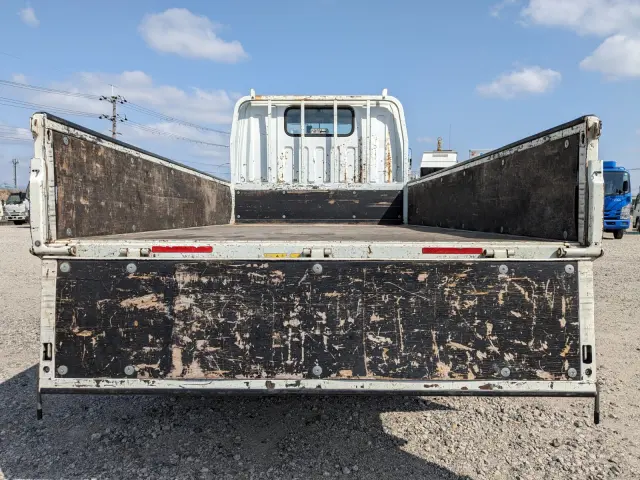 三菱 キャンター TKG-FBA20(2WD)の写真12