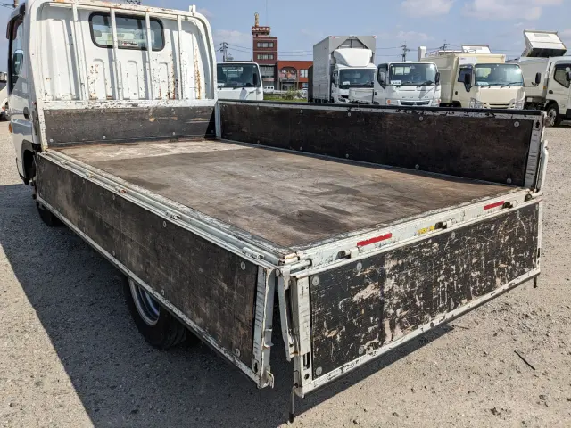 三菱 キャンター TKG-FBA20(2WD)の写真16