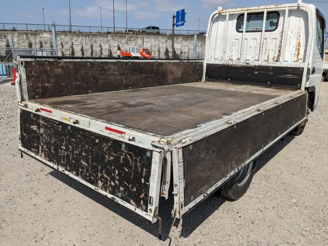 三菱 キャンター TKG-FBA20(2WD)の写真17