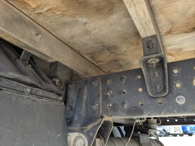 三菱 キャンター TKG-FBA20(2WD)の写真19