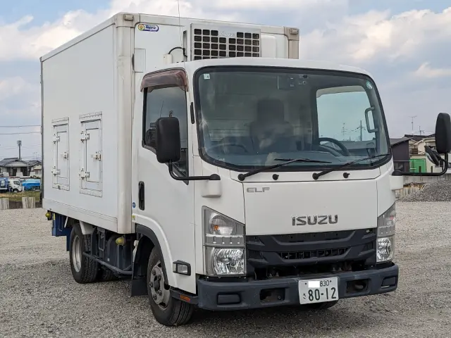 いすゞ エルフ TRG-NLR85AN(2WD)の写真3