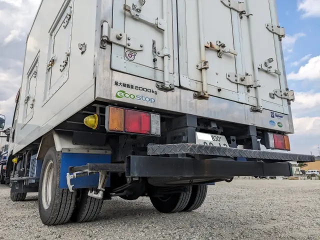 いすゞ エルフ TRG-NLR85AN(2WD)の写真7