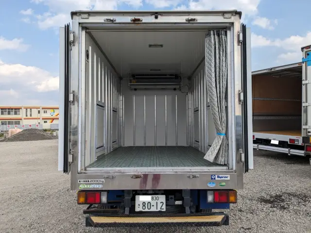 いすゞ エルフ TRG-NLR85AN(2WD)の写真11