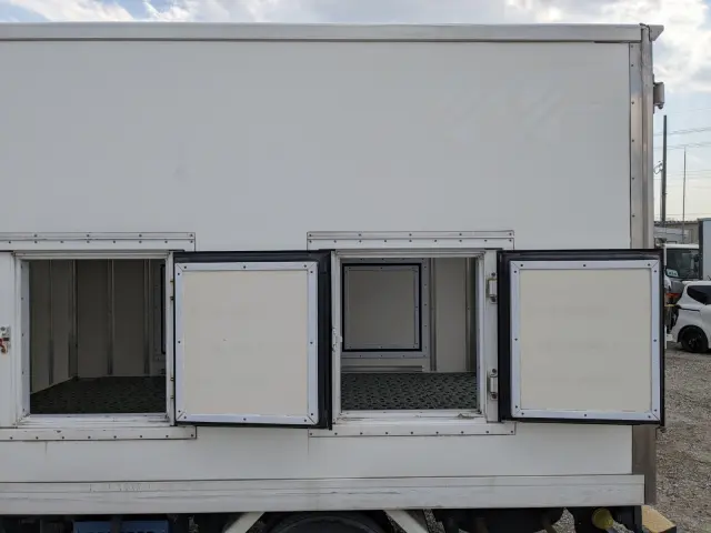 いすゞ エルフ TRG-NLR85AN(2WD)の写真20