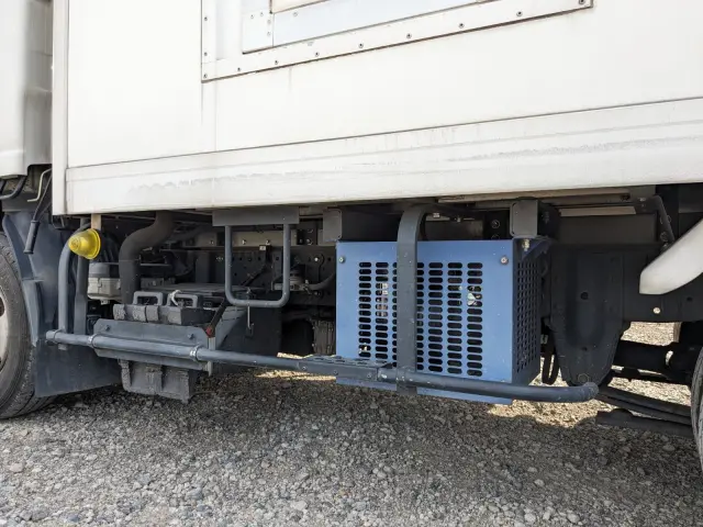 いすゞ エルフ TRG-NLR85AN(2WD)の写真24