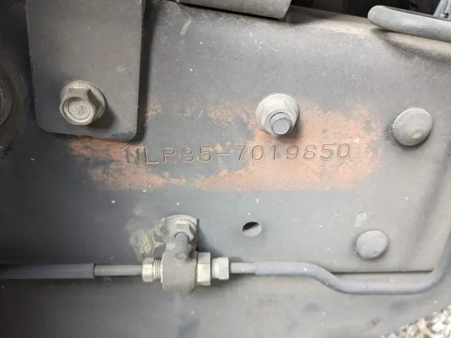 いすゞ エルフ TRG-NLR85AN(2WD)の写真38