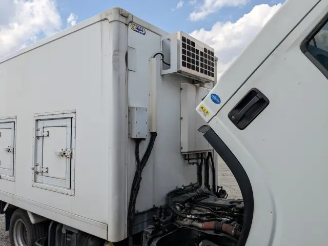 いすゞ エルフ TRG-NLR85AN(2WD)の写真43