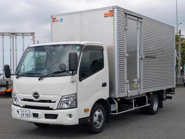 日野 デュトロ 2RG-XZU712M(2WD)の写真1