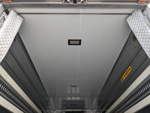 日野 レンジャー SKG-FC9JKAA(2WD)の写真16